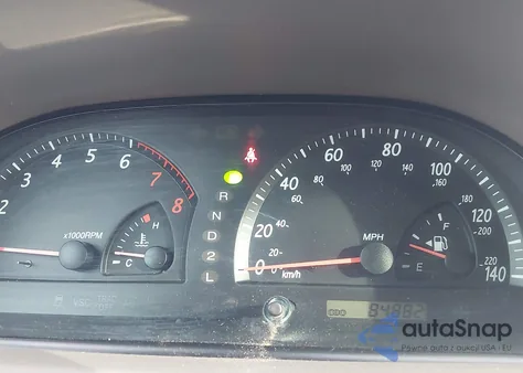 2003 Toyota Camry Le z USA, uszkodzony, nr VIN 4T1BE32K33U203726